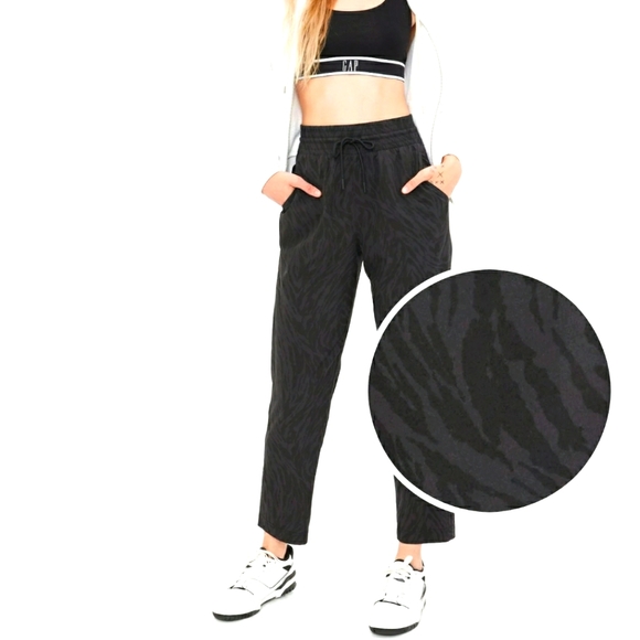 Active Pants - Picture 1 of 3